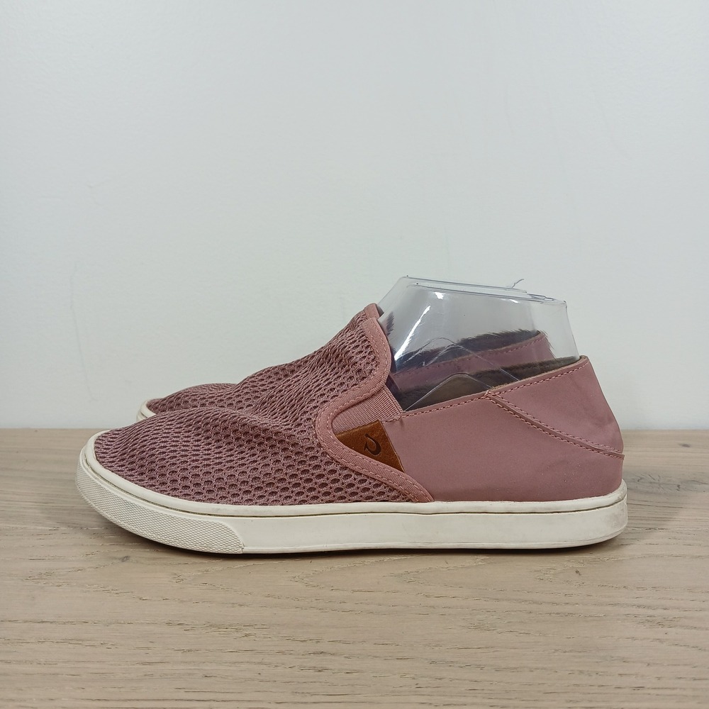 OluKai Pehuea Sneakers Women 7.5 Pink Mesh Slip On Casual Beach Comfort